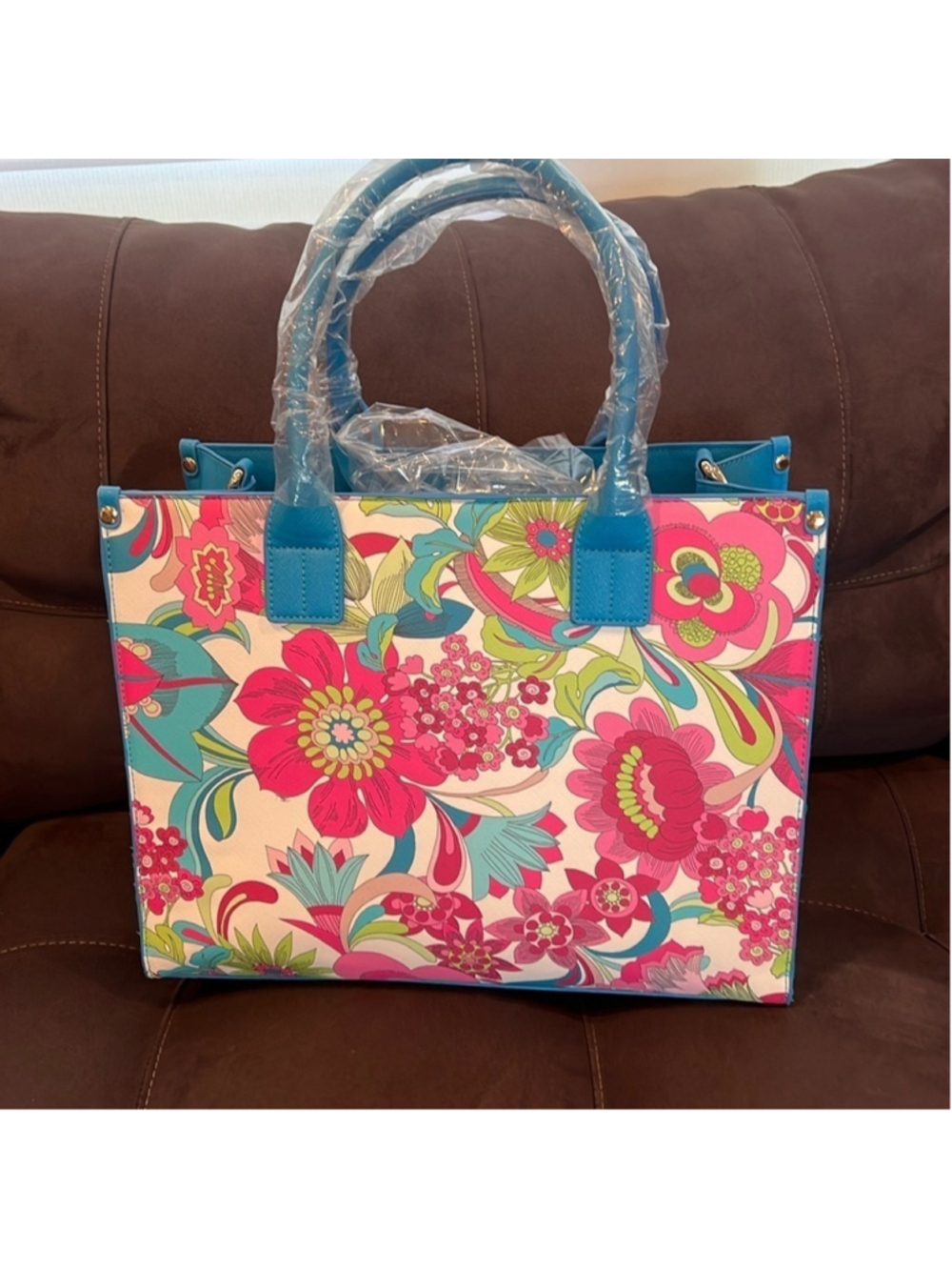 TRINA TURK TOTE NEW WITH TAGS - Picture 3 of 12